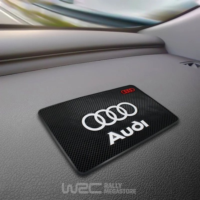 TAPIS SILICONE ANTIDERAPANT POUR TABLEAU DE BORD AUDI